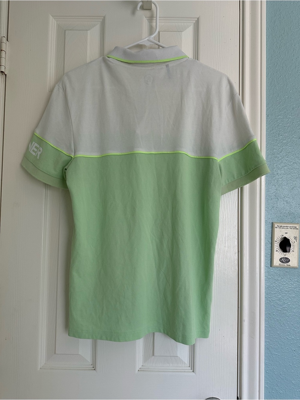 Bogner Yanis functional golf polo shirt green white color-blocked  size small - Picture 4 of 7